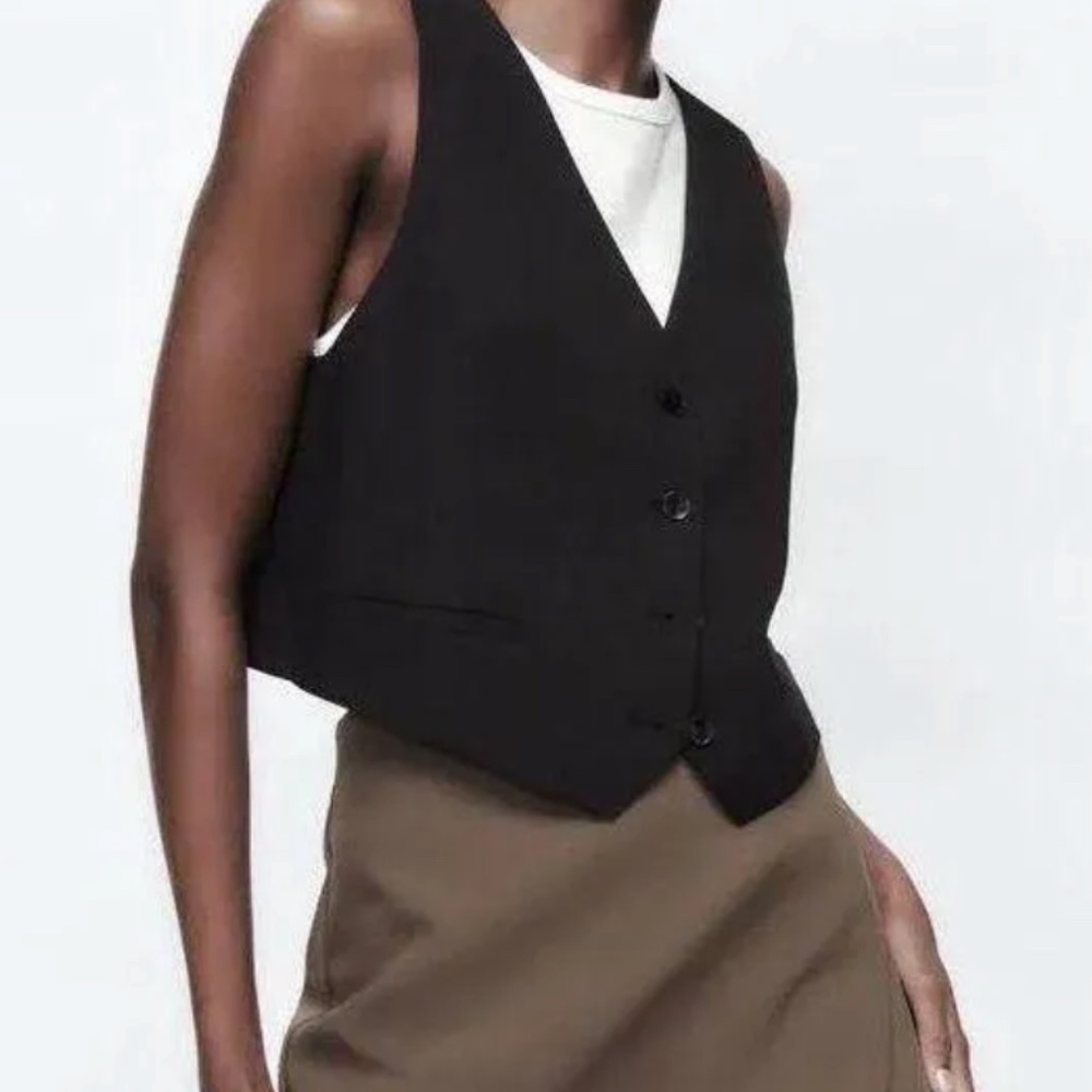 ZARA Asymmetrical taupe skort - Picture 3 of 3